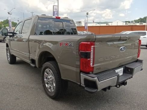 New 2026 Ford F250 Lariat w/ Lariat Ultimate Package AWD/4WD image 5