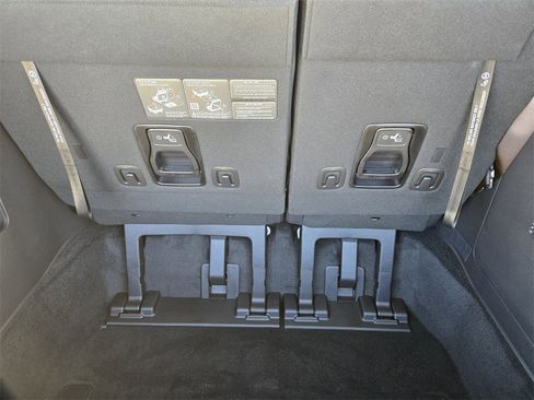 New 2026 Kia Carnival SX Prestige image 23