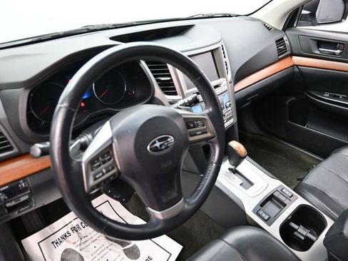 Used 2014 Subaru Outback 2.5i Limited AWD/4WD image 25
