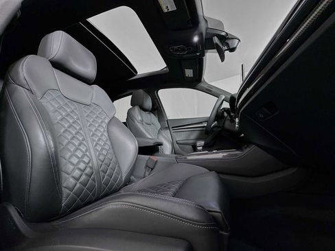 Certified 2023 Audi SQ5 Premium Plus w/ Premium Plus Package image 27