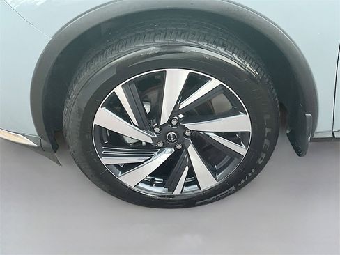 Used 2024 Nissan Murano SL image 31