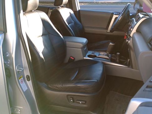 Used 2011 Toyota 4Runner SR5 image 25