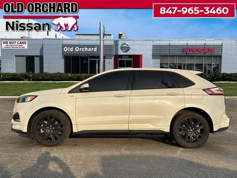 Used 2022 Ford Edge ST-Line w/ Class II Trailer Tow Package image 6