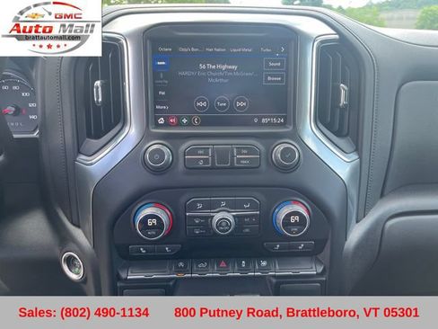 Used 2022 Chevrolet Silverado 1500 LT AWD/4WD image 18