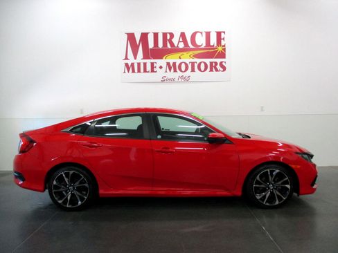 Used 2020 Honda Civic Sport image 6