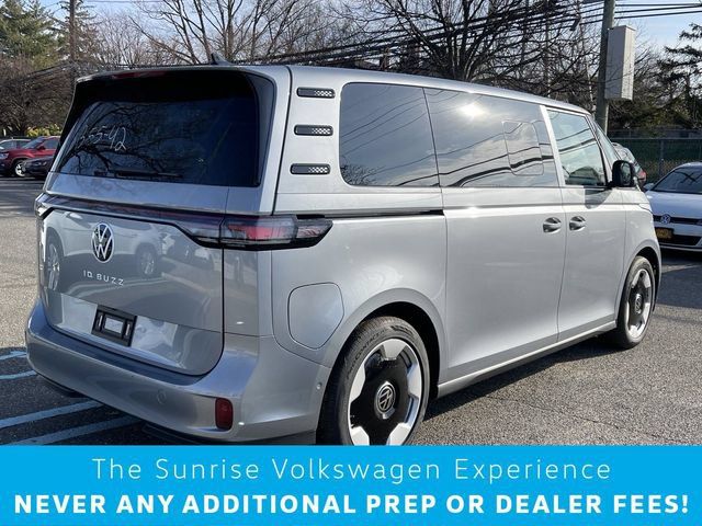 New 2025 Volkswagen ID. Buzz Pro S RWD image 5
