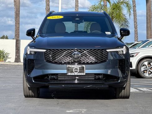 New 2026 Volvo XC90 T8 Ultra w/ Lounge Package image 8