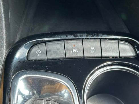 Used 2025 Buick Encore GX Preferred FWD image 26