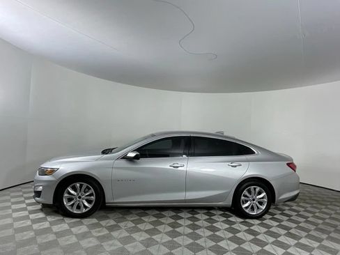 Used 2019 Chevrolet Malibu LT FWD image 8