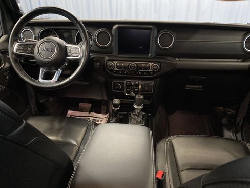 Certified 2021 Jeep Wrangler Unlimited Sahara image 39