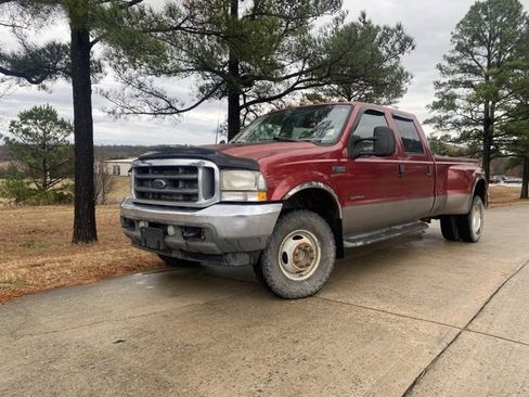 Used 2002 Ford F350 Lariat image 2