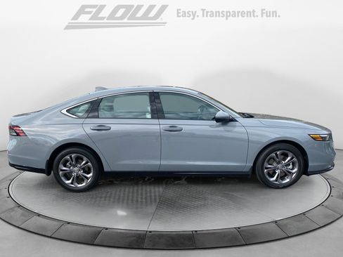 Used 2025 Honda Accord EX-L image 10