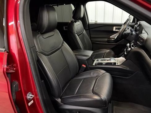 Used 2022 Ford Explorer ST w/ Equipment Group 401A AWD/4WD image 25