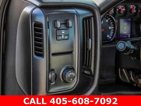 Used 2018 Chevrolet Silverado 3500 W/T RWD image 24