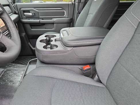 New 2026 RAM 5500 4x4 Crew Cab image 14