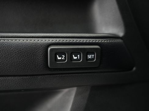 Used 2019 Toyota 4Runner Limited image 51