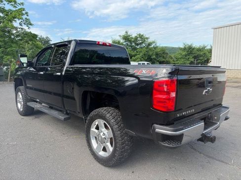 Used 2019 Chevrolet Silverado 2500 W/T w/ Snow Plow Prep Package AWD/4WD image 4