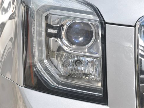 Used 2017 GMC Yukon SLT RWD image 37