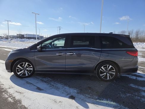 Used 2022 Honda Odyssey Touring image 13