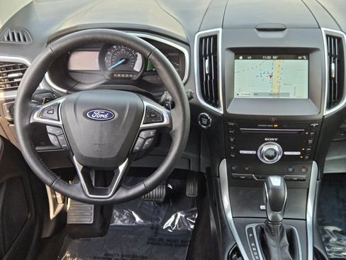 Used 2018 Ford Edge Titanium w/ Equipment Group 301A image 27