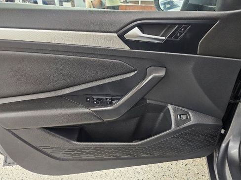 Used 2019 Volkswagen Jetta S FWD image 39