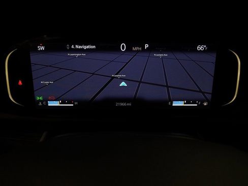 Used 2022 Jeep Wagoneer Series III w/ Flexible Seating Group image 30