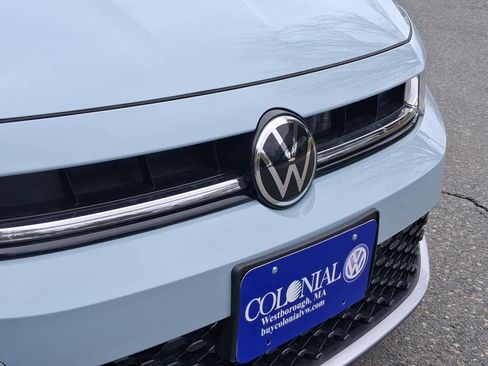 New 2026 Volkswagen Jetta SE FWD image 8