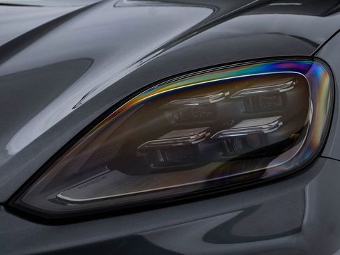 New 2026 Porsche Cayenne E-Hybrid AWD/4WD image 7