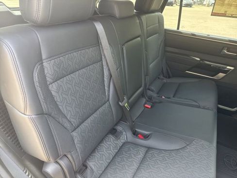 Used 2024 Toyota Sequoia Limited AWD/4WD image 19