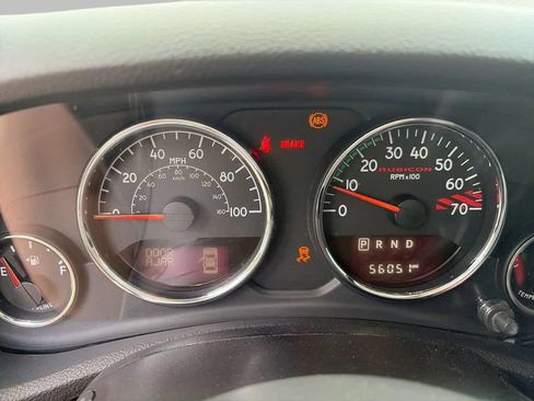 Used 2016 Jeep Wrangler Unlimited Rubicon AWD/4WD image 26