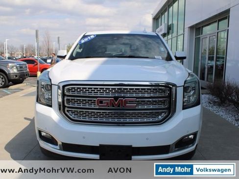 Used 2018 GMC Yukon SLT image 2