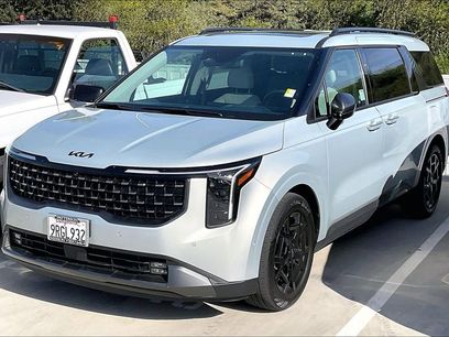 Certified 2025 Kia Carnival SX Prestige