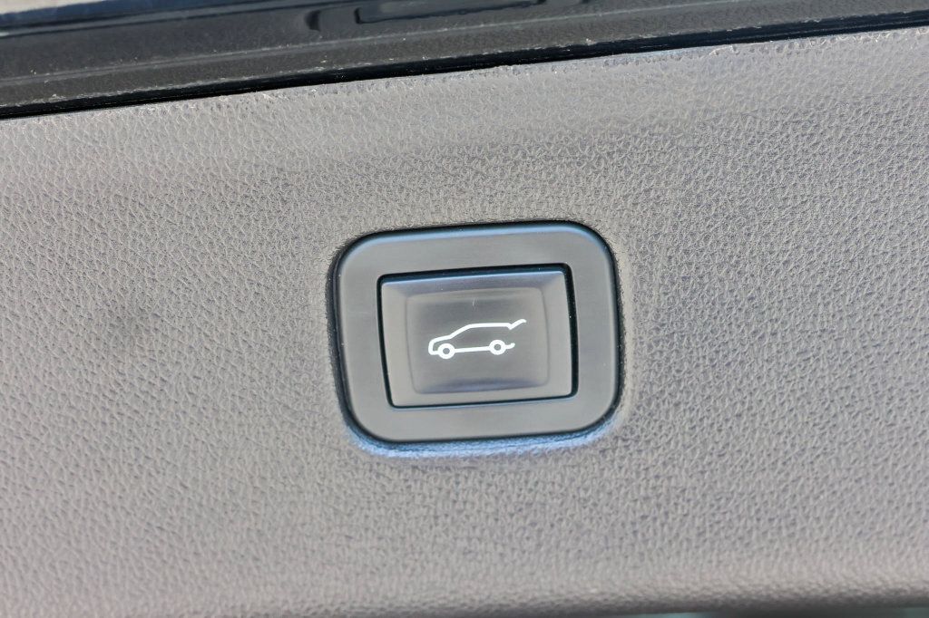 Used 2019 Chevrolet Blazer RS AWD/4WD image 10