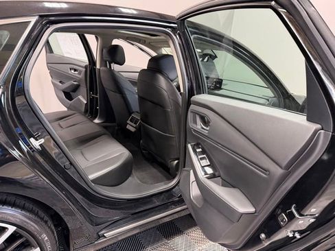 Used 2024 Honda Accord Touring image 25
