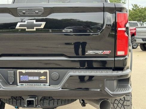 New 2026 Chevrolet Silverado 2500 ZR2 AWD/4WD image 8