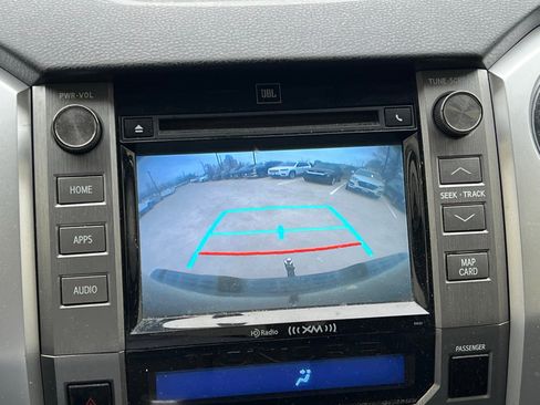 Used 2016 Toyota Tundra Platinum image 32