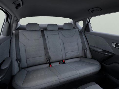 New 2025 Kia K4 EX image 16