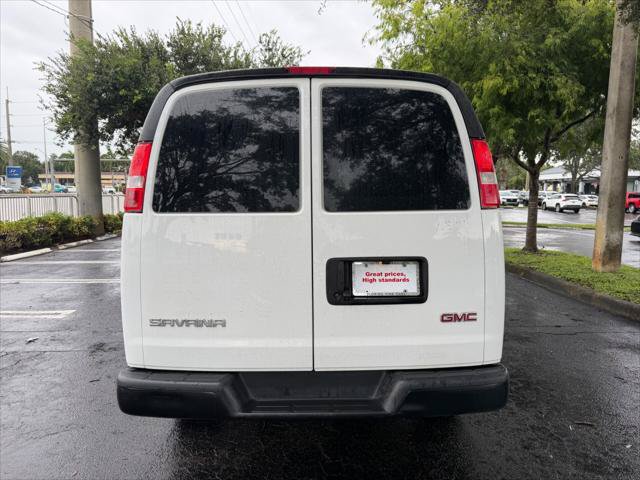 Used 2023 GMC Savana 2500 w/ Driver Convenience Package RWD image 4