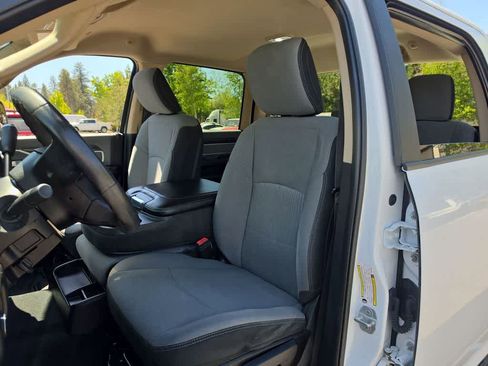 Used 2019 RAM 3500 Big Horn AWD/4WD image 11