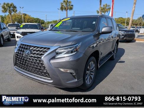 Used 2022 Lexus GX 460 Luxury w/ Accessory Package AWD/4WD image 8