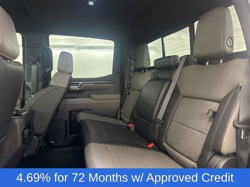 Used 2024 Chevrolet Silverado 1500 ZR2 image 11