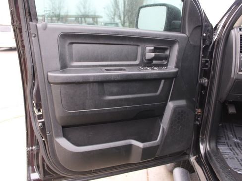 Used 2018 RAM 1500 Express w/ Black Ram 1500 Express Group image 18