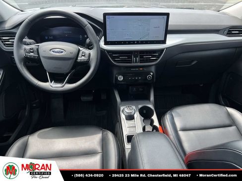 Used 2023 Ford Escape Platinum AWD/4WD image 14