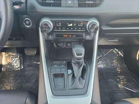Certified 2022 Toyota RAV4 XLE Premium image 11