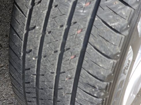 Used 2025 Honda CR-V EX-L image 13