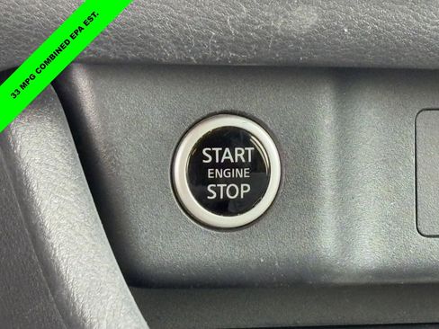 Certified 2023 Nissan Rogue SV image 24