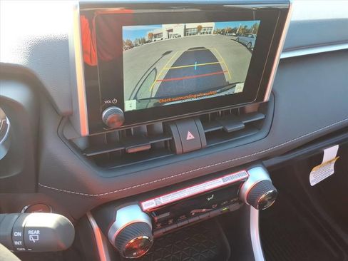 New 2025 Toyota RAV4 XLE image 19