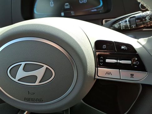 New 2026 Hyundai Elantra SEL Sport Premium FWD image 19