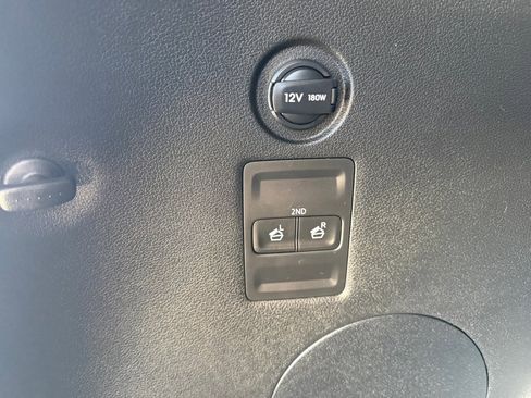 Used 2022 Hyundai Palisade SEL w/ Cargo Package FWD image 31