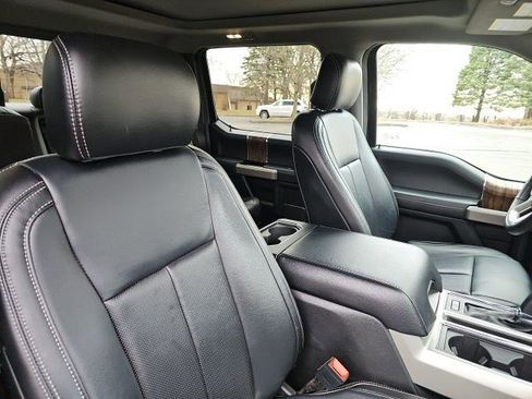 Used 2020 Ford F150 Lariat w/ Equipment Group 502A Luxury image 12